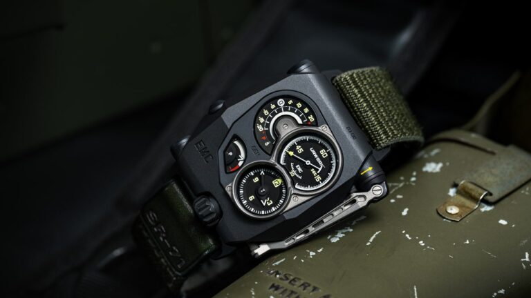 Urwerk EMC SR 71 Lifestyle 8